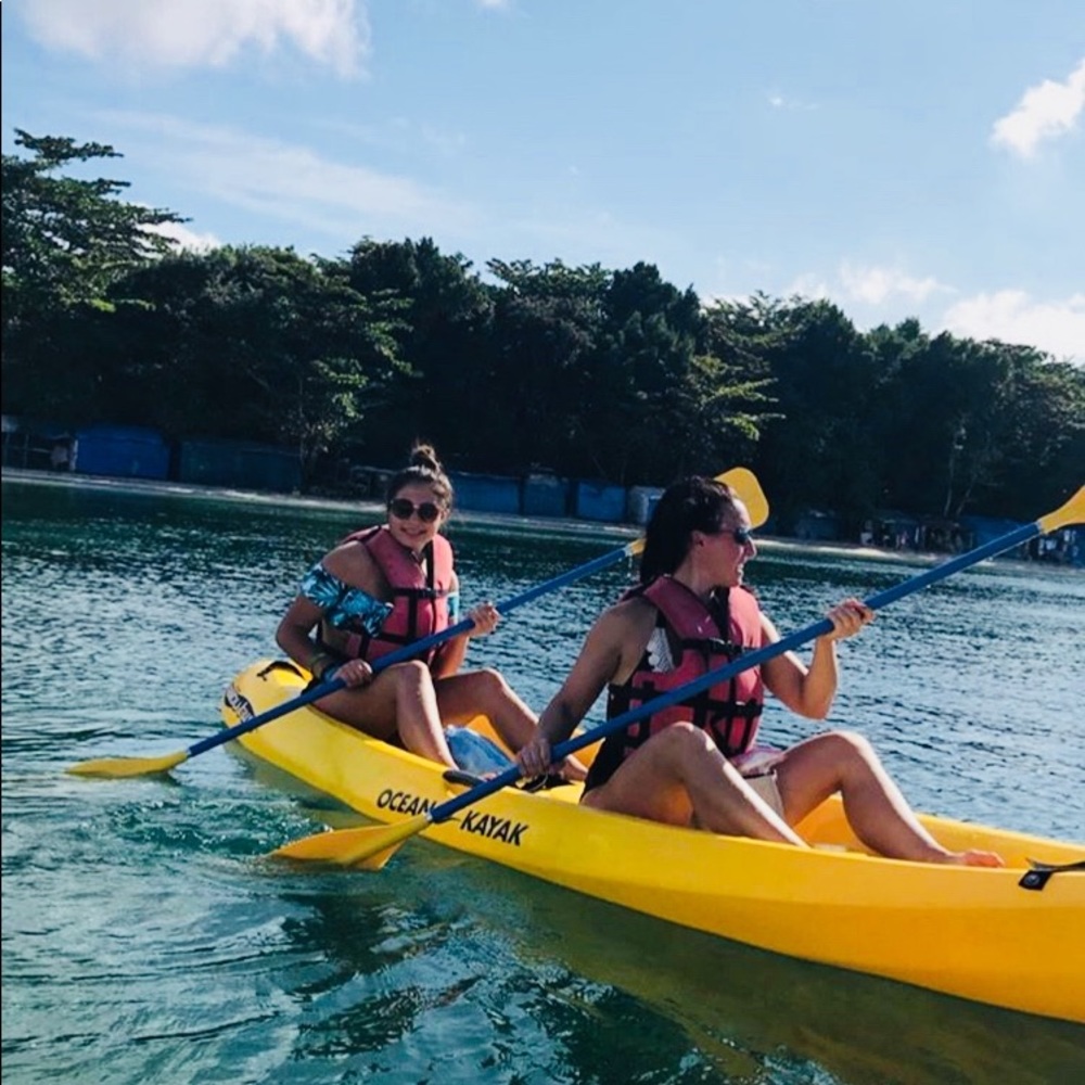 Meet your Posher, Hadley